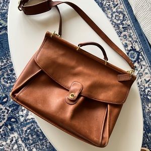 90s Vintage Coach Messenger Bag  - Tan Saddle Leather Briefcase